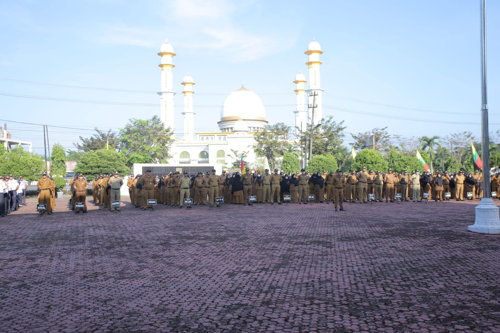 Apel_bulan_4