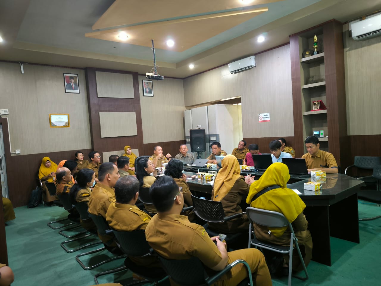 Ekspos_Draft_Laporan_Akhir_Rencana_Induk_1