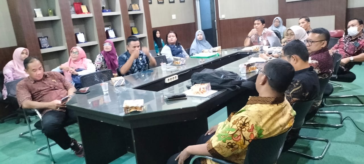 Rapat_pembahasan_evaluasi_atas_isu_kewilayahan_bidang_kesejahteraan_sosial