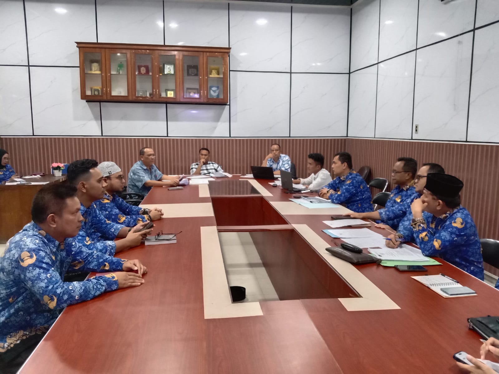 rapat_koordinasi_pembahasan_Ranperda_diluar_Program_Pembentukan_Perda_Tahun_2024-